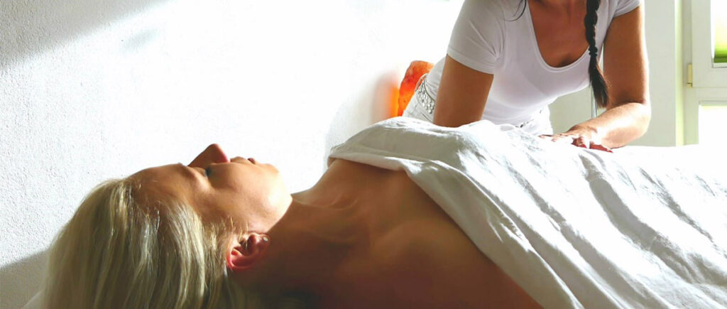 Behandlung in meiner Naturheilpraxis in Gütersloh